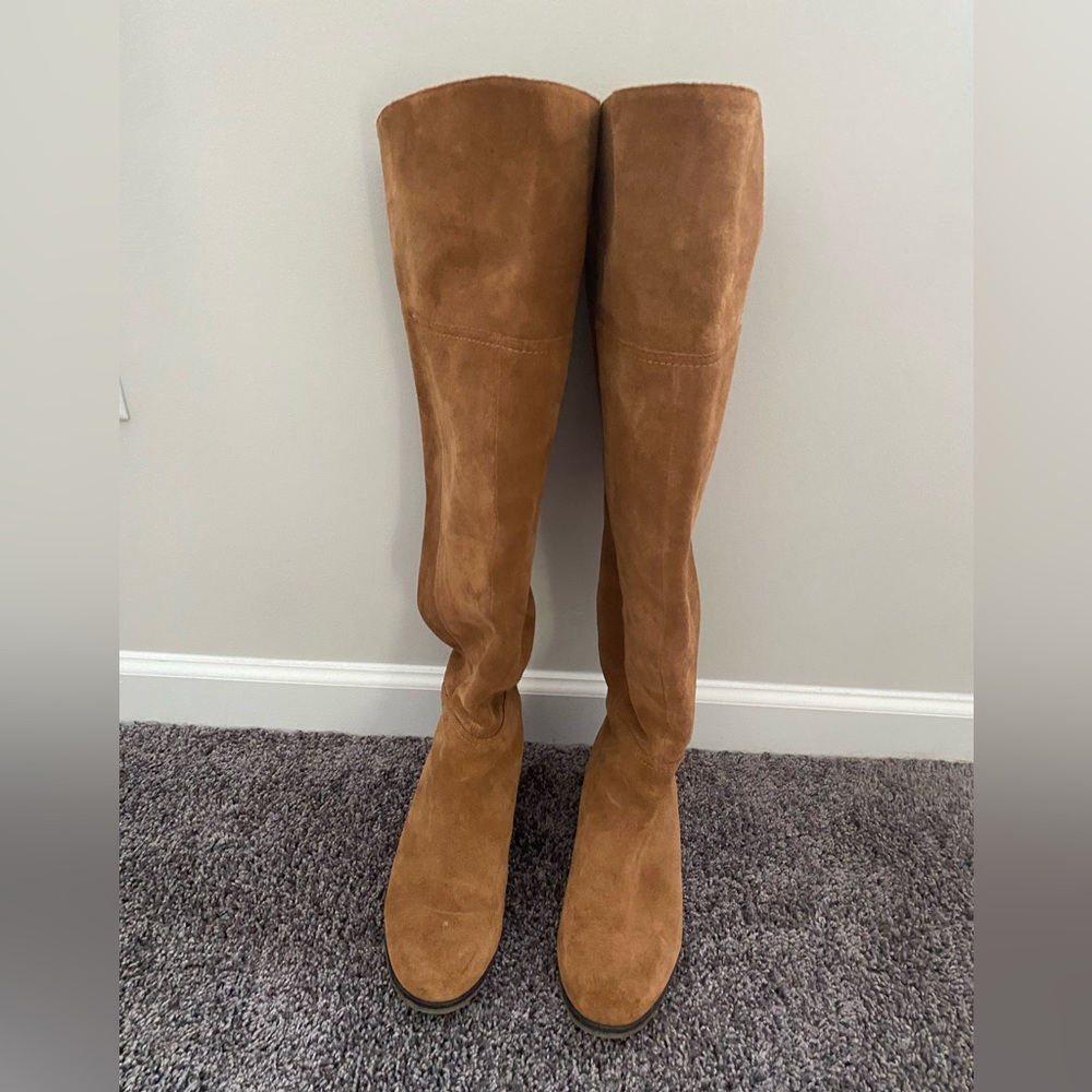 TAN OVER THE KNEE BOOTS
